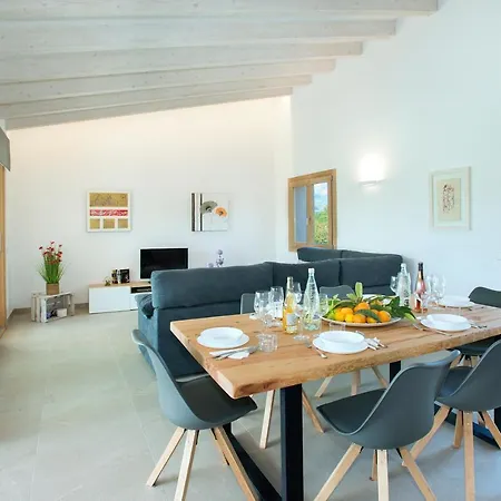 Villa Owl Mir - Luxury Retreat