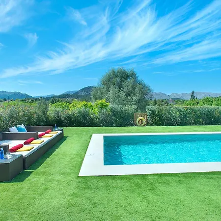 Owl Mir - Luxury Retreat Villa